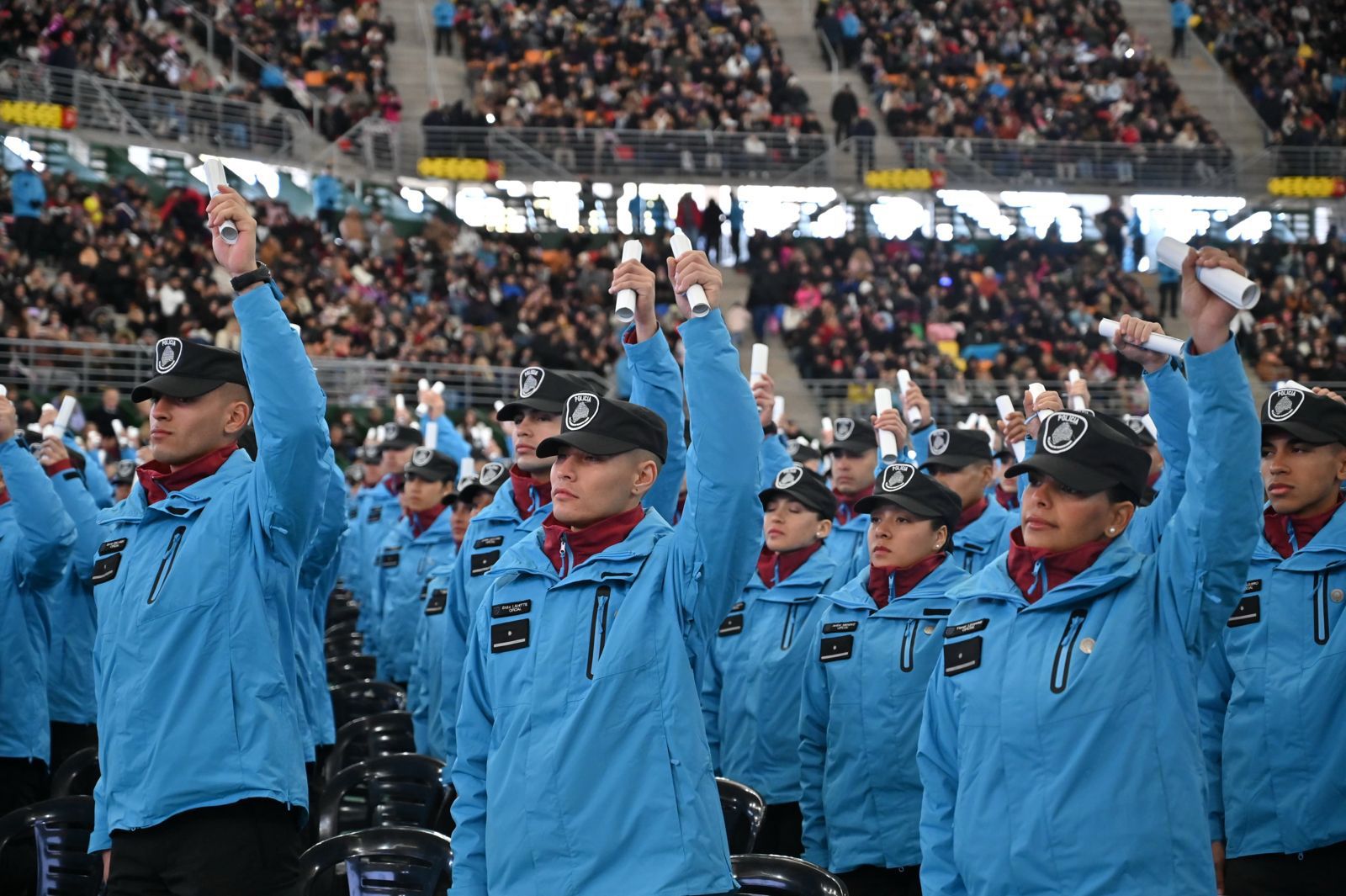 Salen a la calle 900 nuevos policías para reforzar la seguridad en la Ciudad