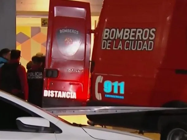 Conmoción en Caballito: hallaron sin vida a una mujer surcoreana y su hijo de 13 años en su departamento