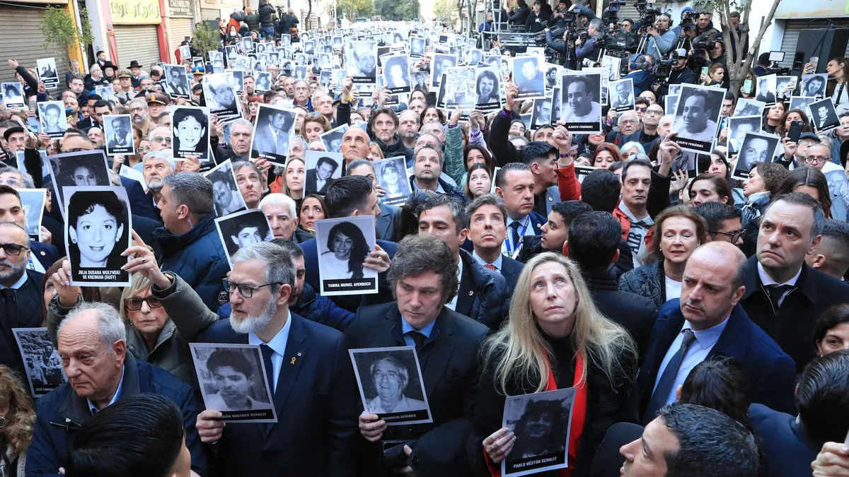 A 31 años del atentado a la AMIA, reclamo por justicia, alerta por la infiltración iraní y un pedido por Nisman
