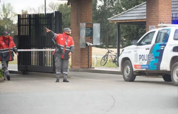 Allanamiento en Nordelta: el chat de vecinos durante el operativo a Diego Spagnuolo