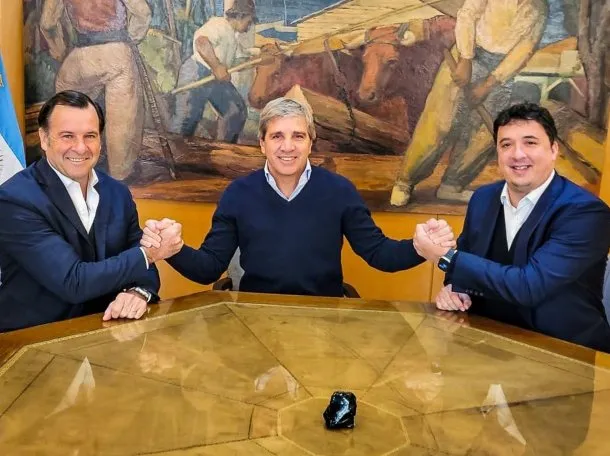 Fuerte preocupación en la industria por la salida de funcionarios clave y el cierre de áreas productivas