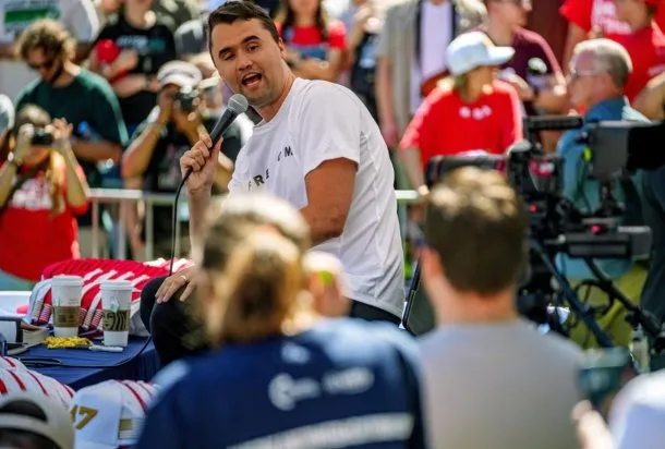 Violencia política en EE.UU.: asesinan al activista Charlie Kirk en un acto en Utah