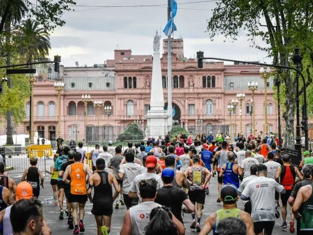 Maratón de Buenos Aires 2025: horarios, recorrido y todo lo que tenés que saber