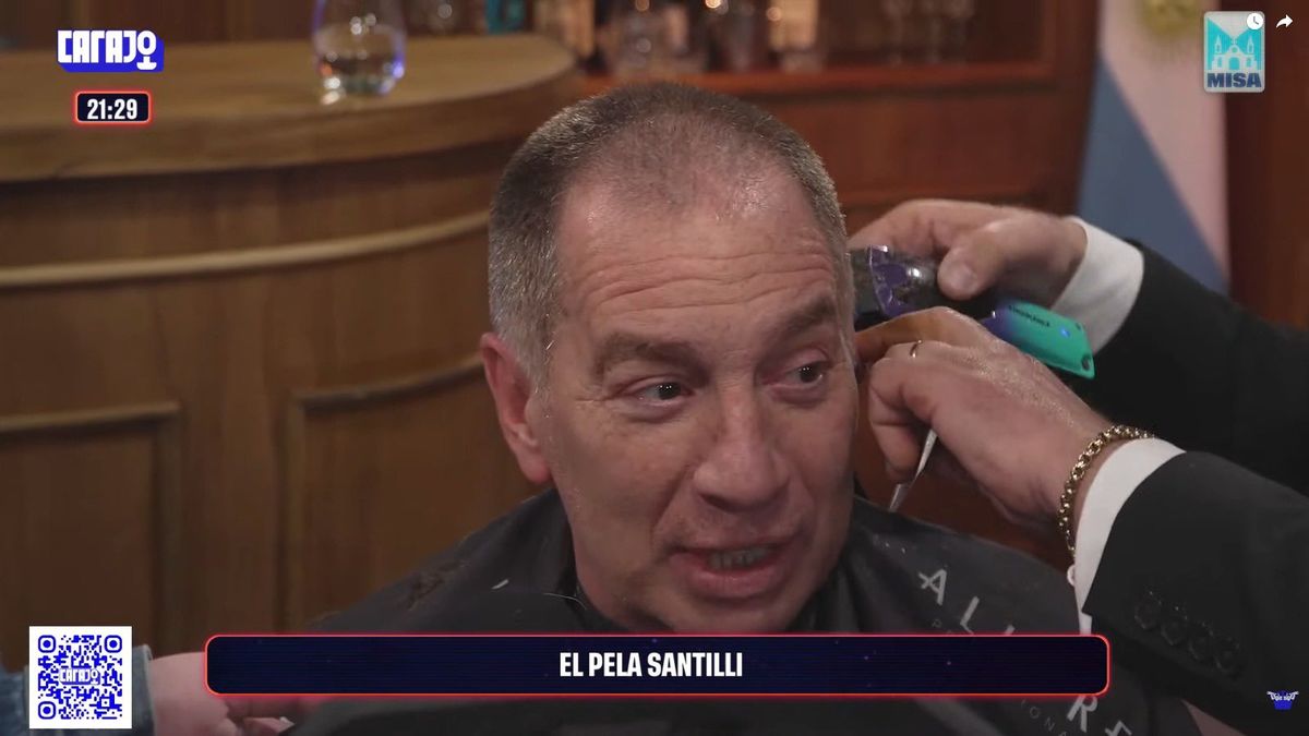 Diego Santilli cumplió su promesa y se peló en vivo tras el triunfo en Buenos Aires