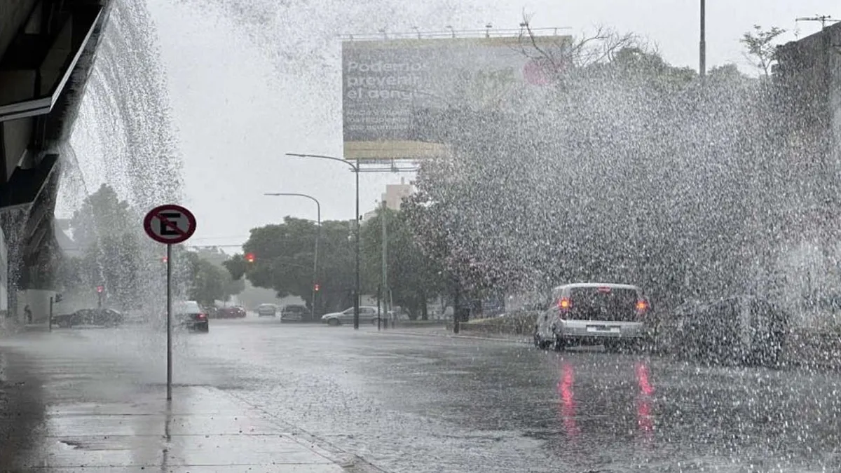 Tormentas, ráfagas y descenso térmico: así estará el clima en el AMBA según el SMN