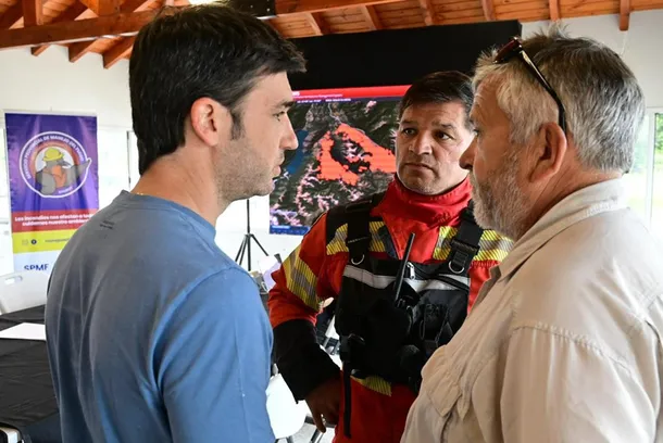 Avanza el control del fuego en Chubut: los incendios están contenidos en un 85% y esperan lluvias clave