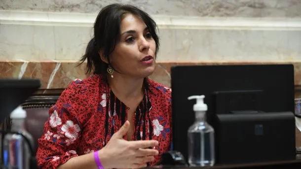 Polémica designación: Lucila Crexell fue nombrada embajadora en Canadá tras su voto clave por la Ley Bases