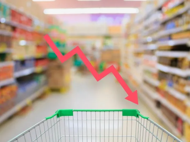 El consumo continúa en retroceso y crecen las señales de preocupación en comercios y supermercados