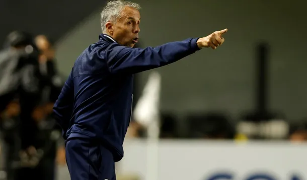 Bombazo en San Lorenzo: Gustavo Álvarez renunció y el Ciclón se quedó sin entrenador