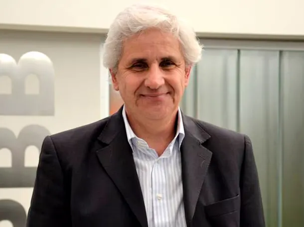 Quién era Juan Roberto Cafasso, el abogado que murió tras caer al vacío en un gimnasio de Bahía Blanca