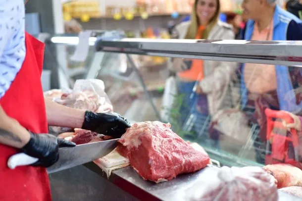 Fuerte caída del consumo de carne vacuna: cada argentino come casi 5 kilos menos al año