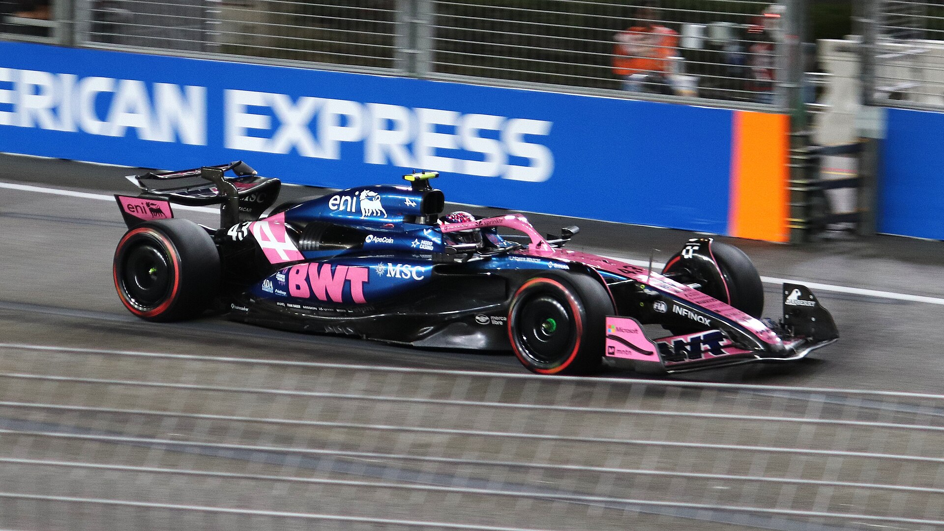 Colapinto quedó afuera de la SQ3 por 94 milésimas y largará 11° la Sprint del GP de Singapur