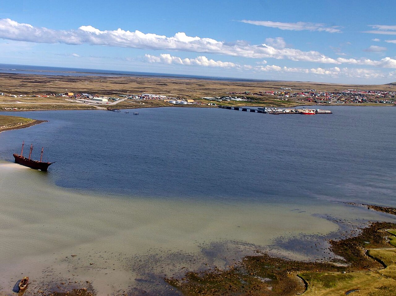 Malvinas: tensión con Chile por una nueva ruta comercial desde Punta Arenas